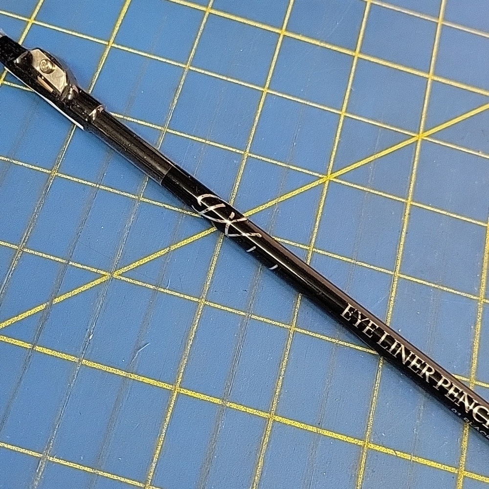 PX Look Eyeliner Pencil w Sharpner 1.3g New - 01 Black